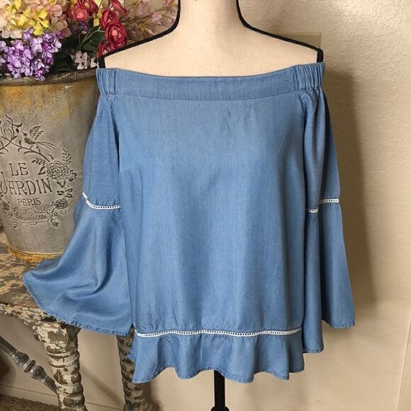 NEW INC chambray off shoulder bell sleeve top NWT - Picture 1 of 13
